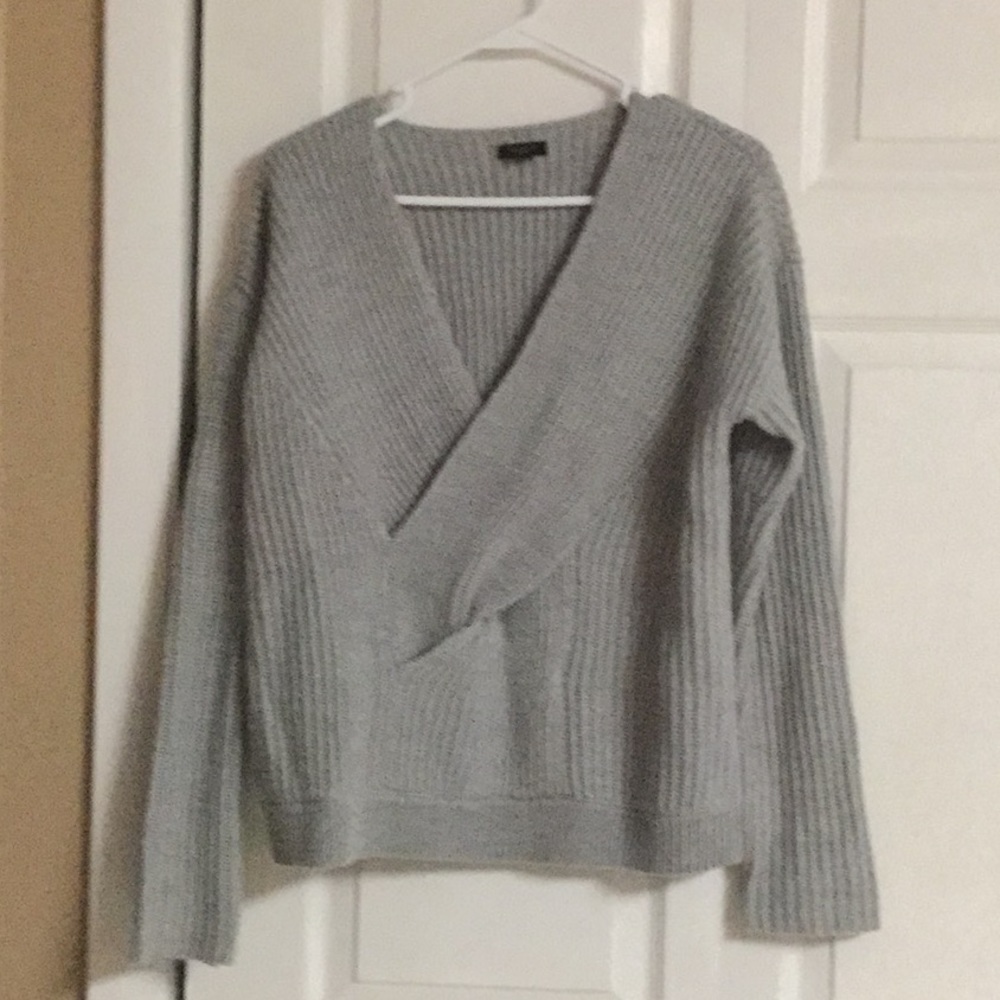 Grey sweater